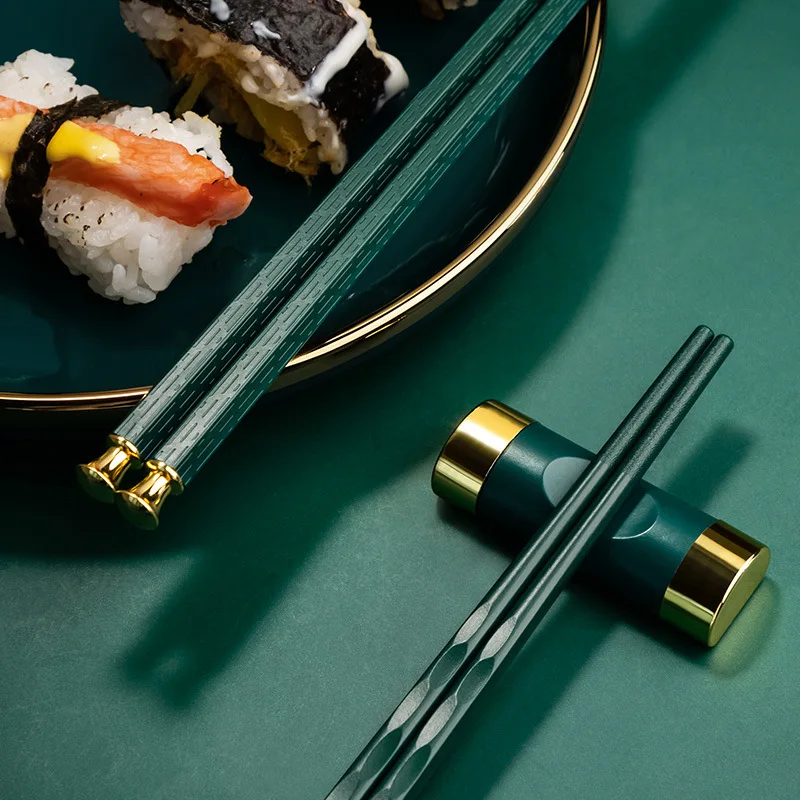 5 Perechi Japoneză Chineză Betisoarele Pentru A Manca Alimente Sushi Bastoane Metalice Refolosibile Coreean Betisoarele Set Sănătos De Aliaj De Tacamuri reducere ~ En-gros www.morcoveata.ro